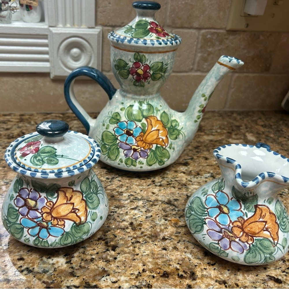 NewImported from Amalfi Italy, hand made ceramic tea, creamer and sugar